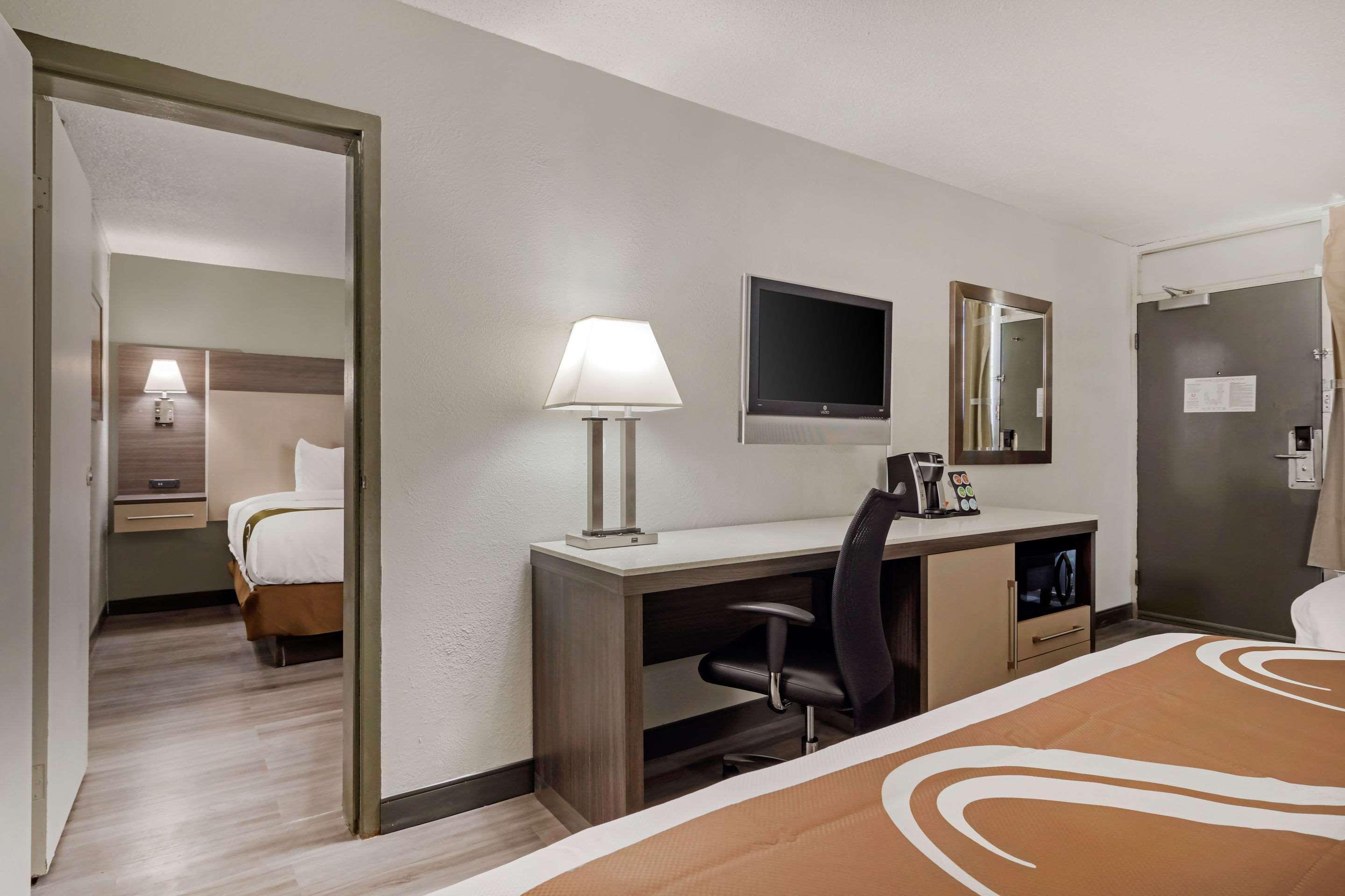 Quality Inn & Suites Cartersville Exteriör bild