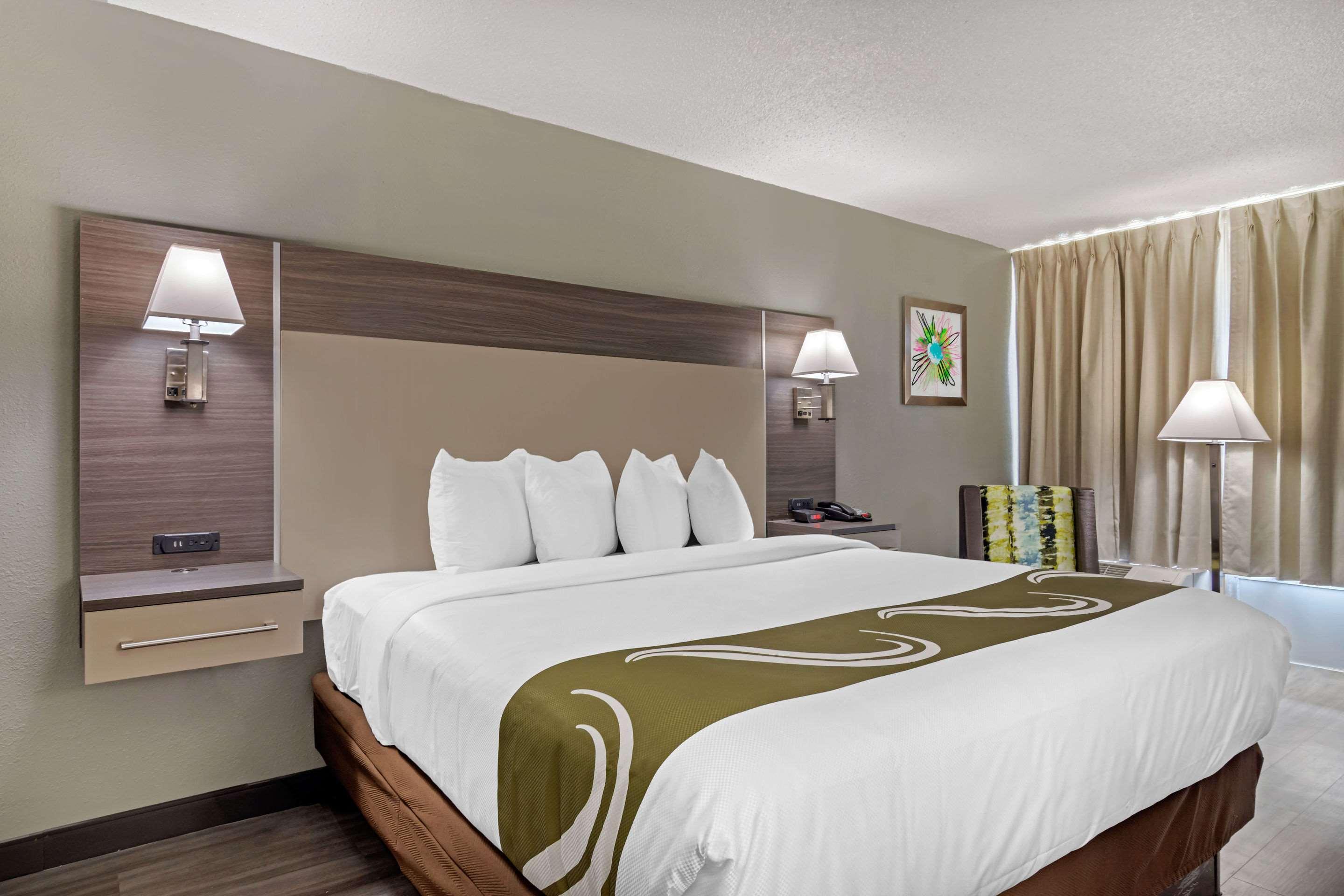 Quality Inn & Suites Cartersville Exteriör bild