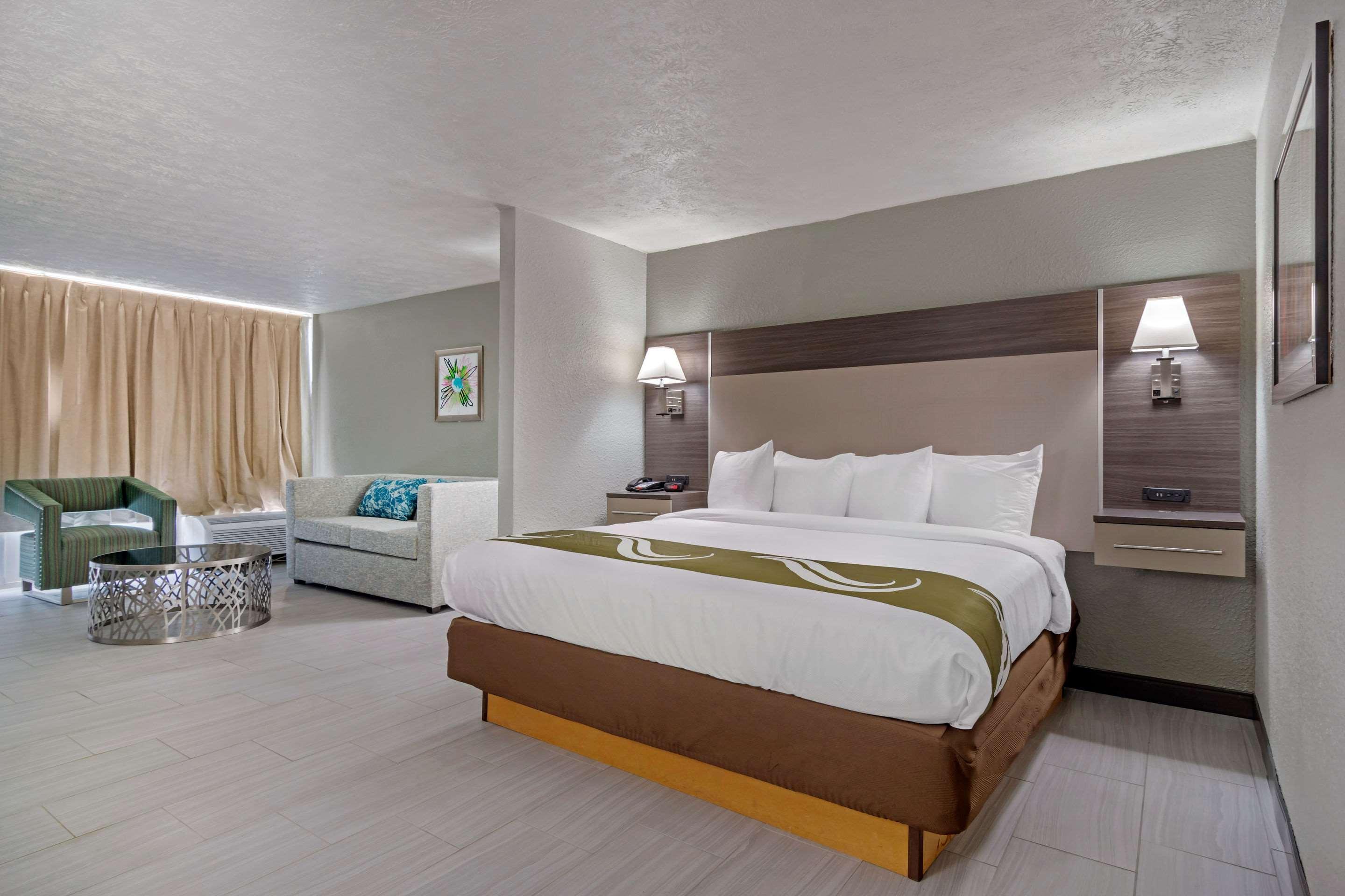 Quality Inn & Suites Cartersville Exteriör bild