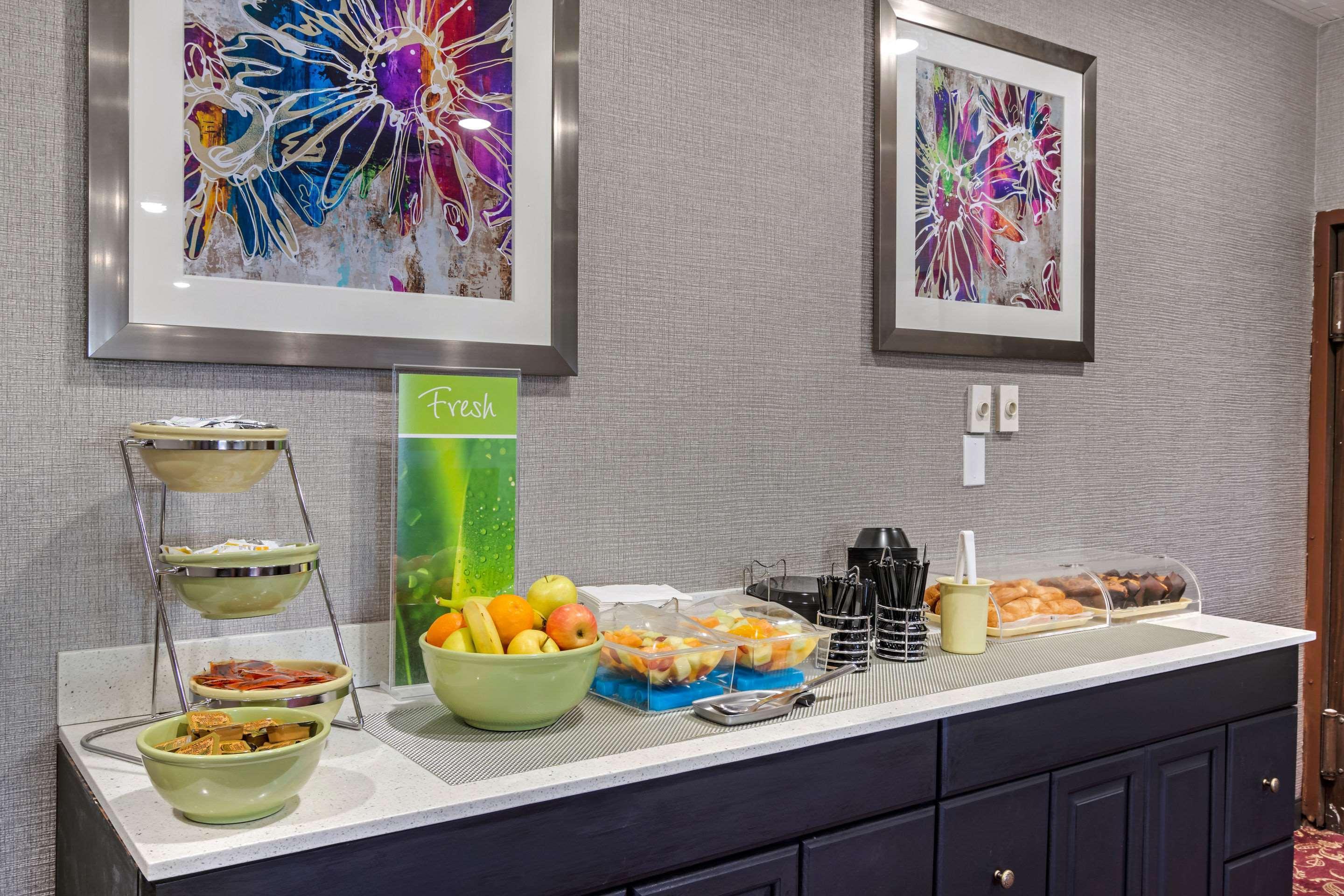 Quality Inn & Suites Cartersville Exteriör bild